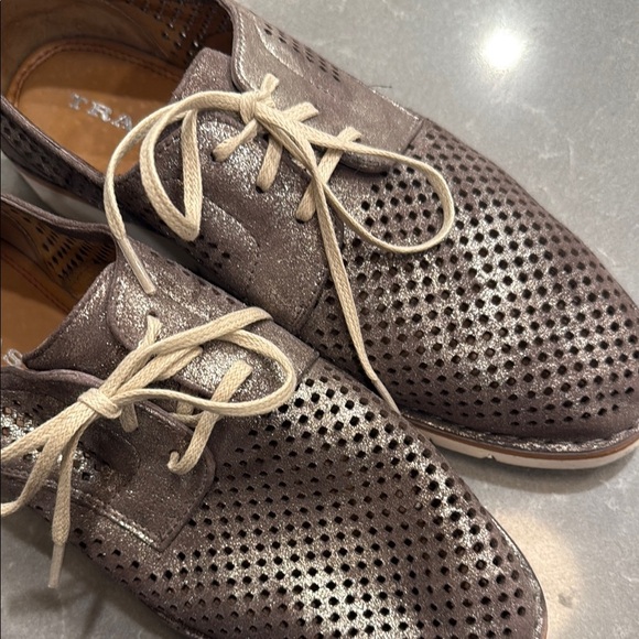 Trask Brown Perforated Sneakers with Lace-Up Design - Picture 7 of 7